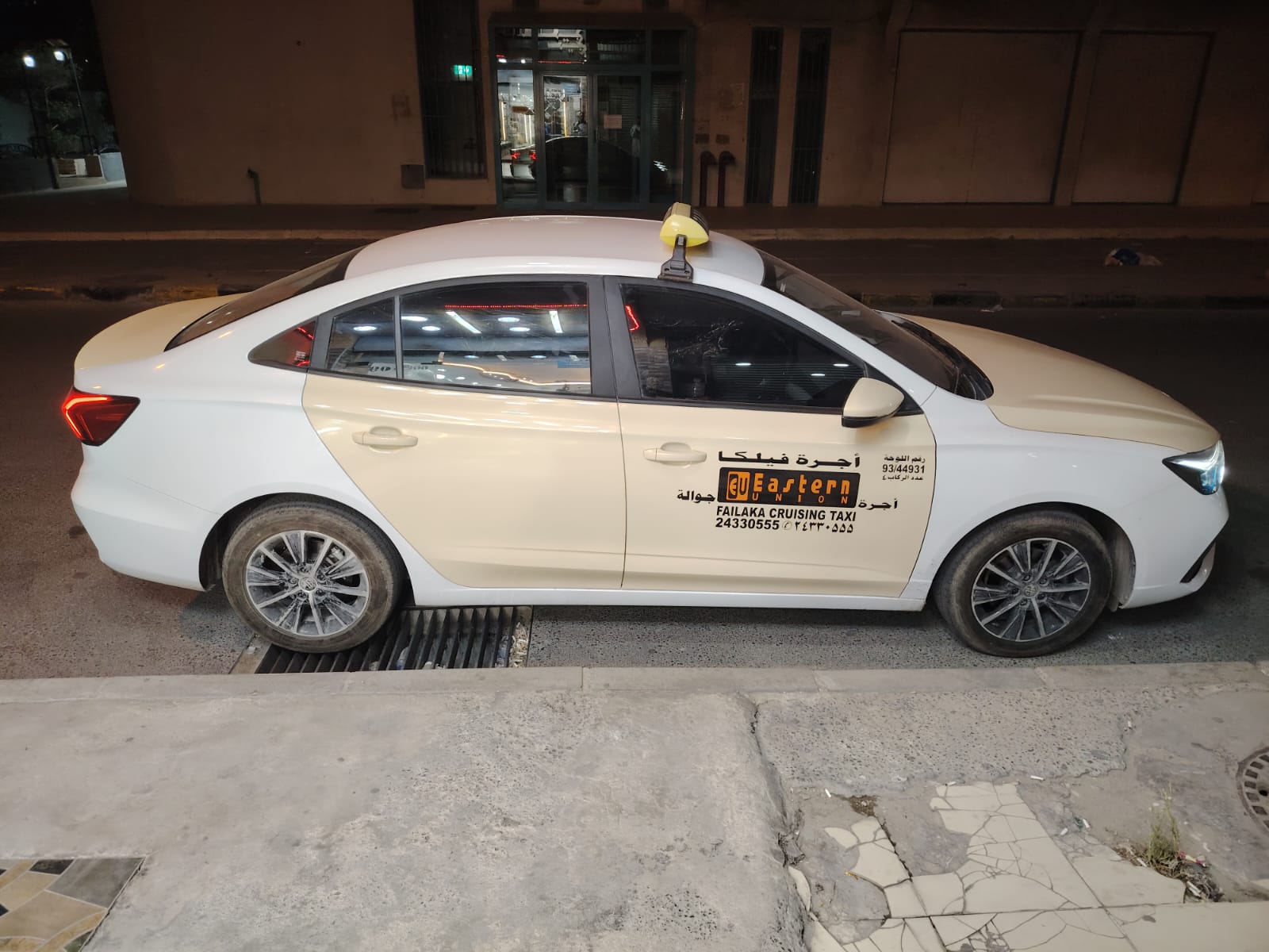 تاكسي فيلكا اسرع تاكسي بالكويت 98809194